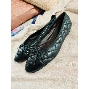 Chanel Aged Calfskin Quilted Cap Toe Ballerina 40